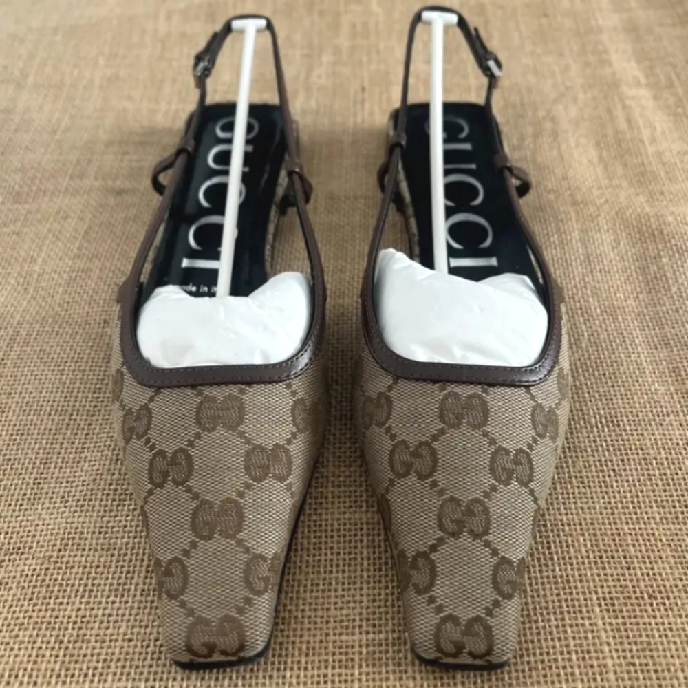 Gucci GG Canvas Ballet Flats